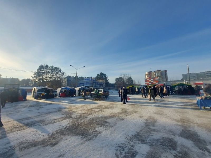 Утверждён график проведения продовольственных ярмарок в Железногорске на 2025 год.